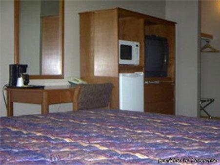 Riviera Motor Inn Σασκάτουν Δωμάτιο φωτογραφία