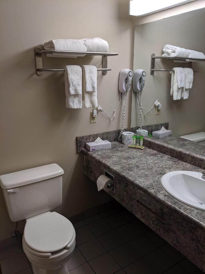 Riviera Motor Inn Σασκάτουν Εξωτερικό φωτογραφία